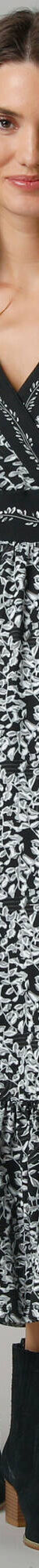 Robe longue effet cache-coeur, maille imprimée (noir / écru) Robe longue effet cache-coeur, maille imprimée (noir / écru)